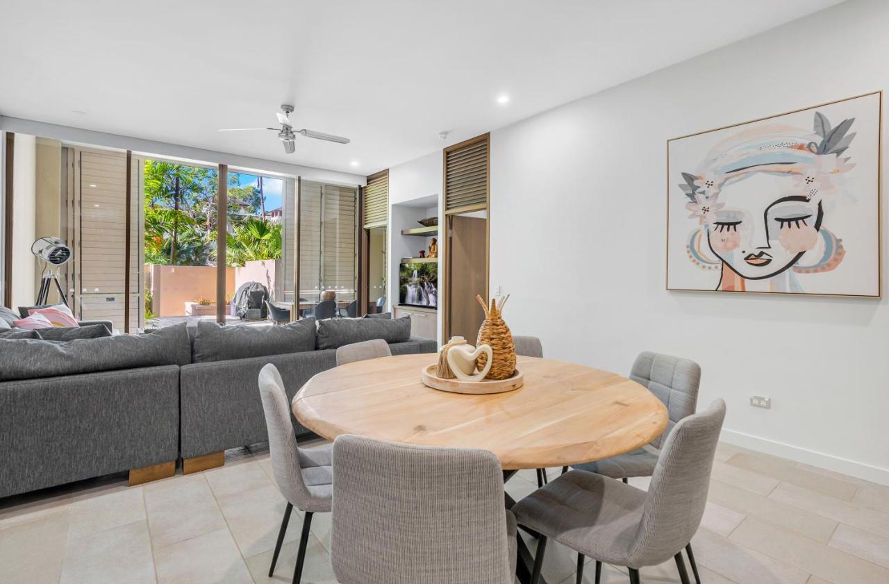Elysium Private Apartments Triton By The Sea Palm Cove Esterno foto
