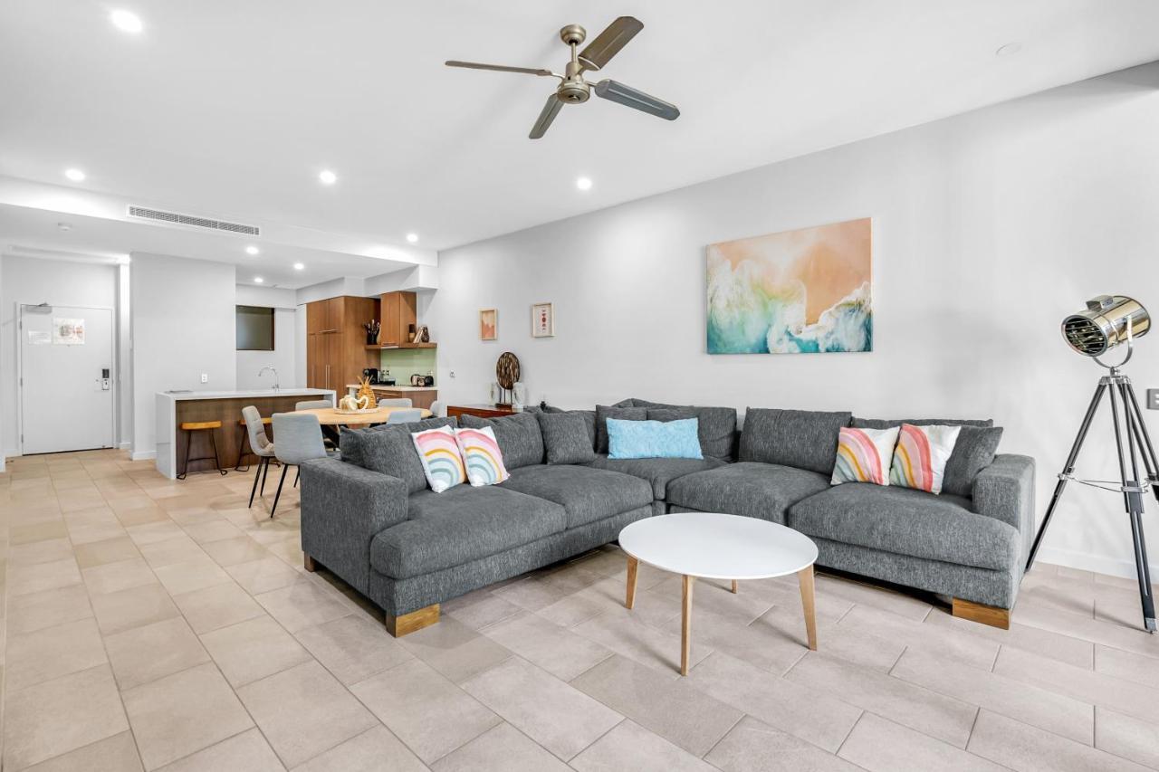 Elysium Private Apartments Triton By The Sea Palm Cove Esterno foto