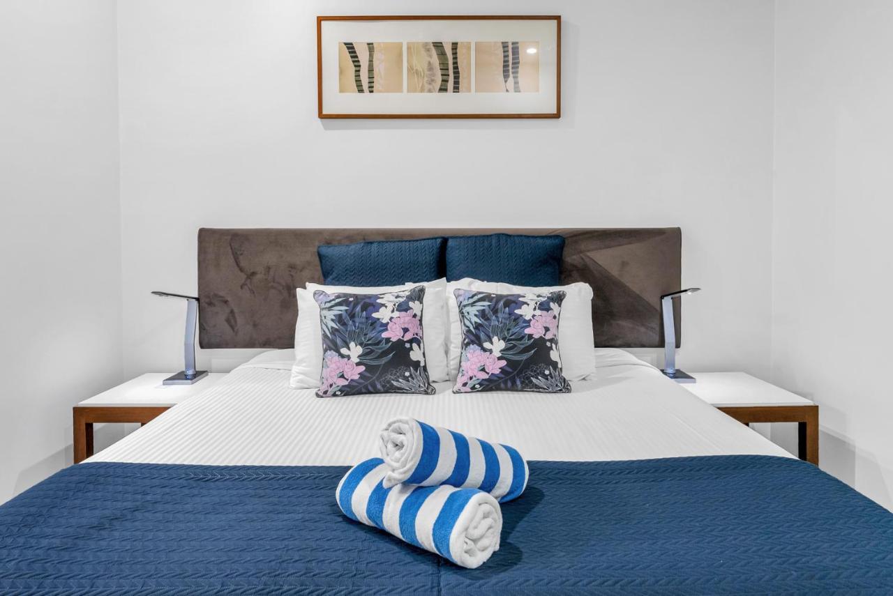 Elysium Private Apartments Triton By The Sea Palm Cove Esterno foto