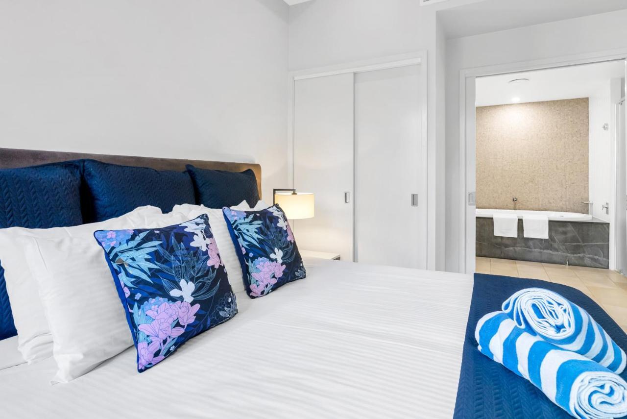 Elysium Private Apartments Triton By The Sea Palm Cove Esterno foto