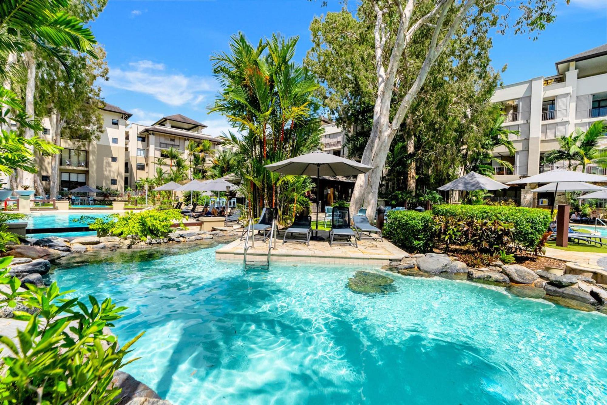 Elysium Private Apartments Triton By The Sea Palm Cove Esterno foto