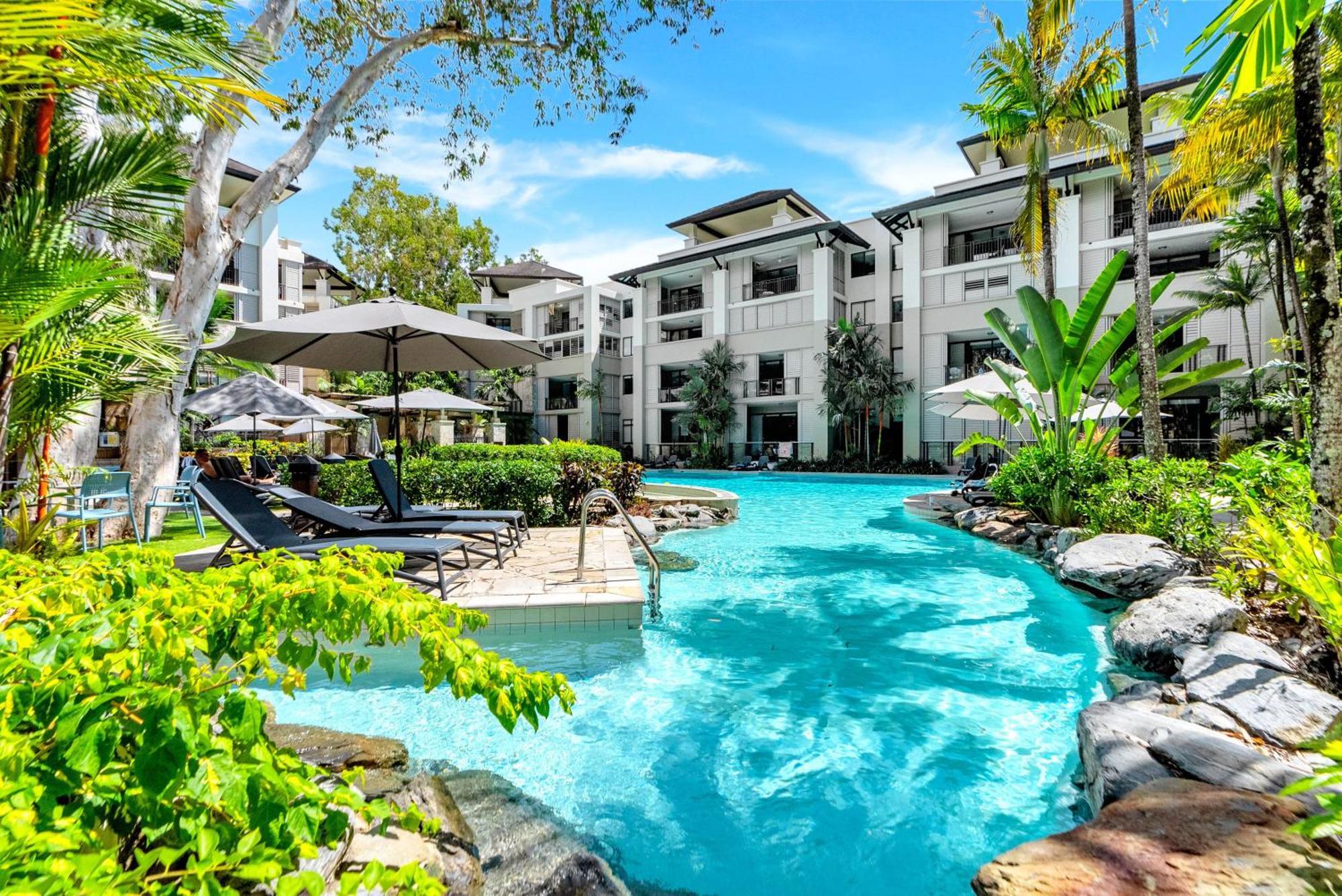 Elysium Private Apartments Triton By The Sea Palm Cove Esterno foto