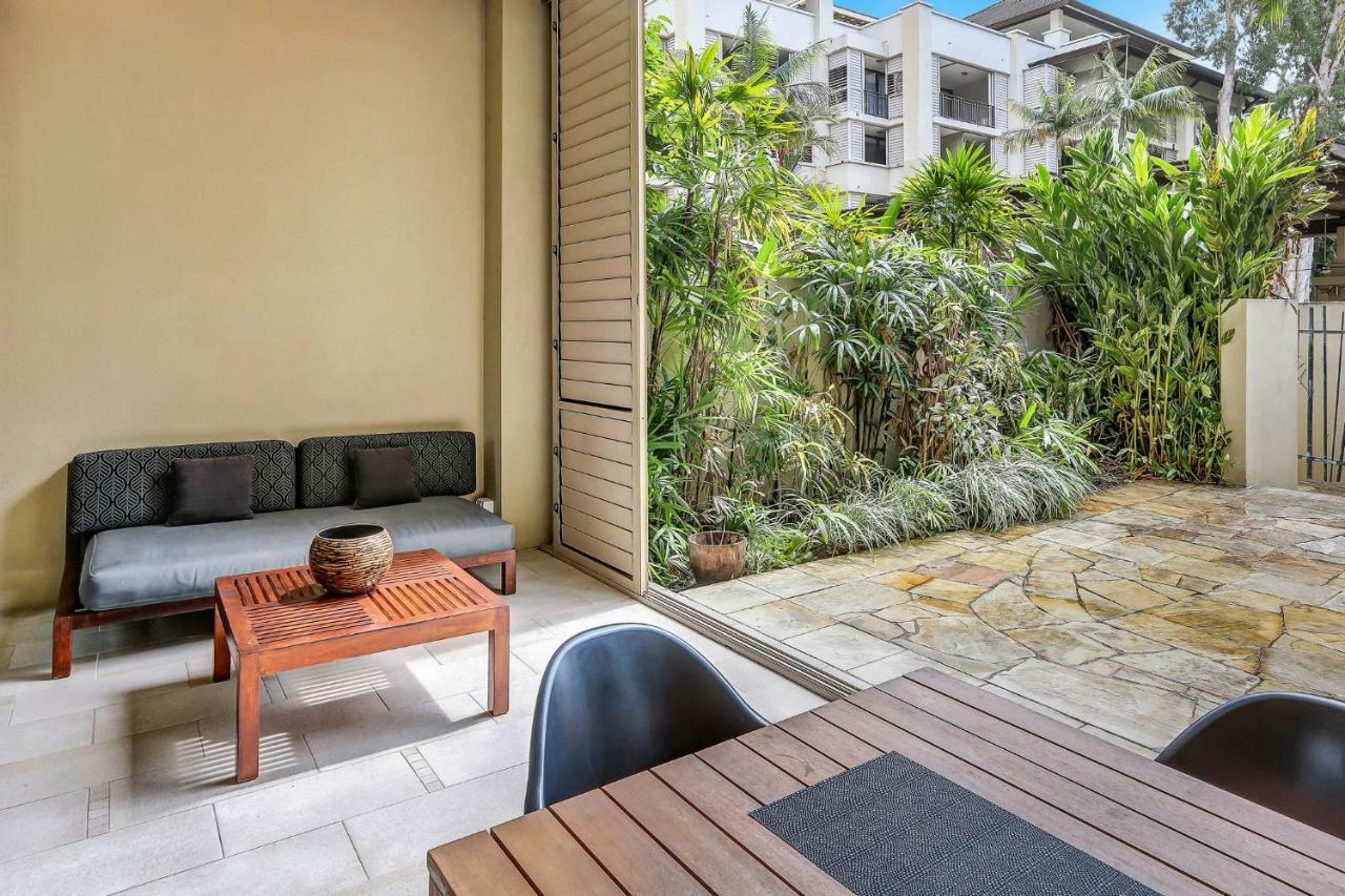 Elysium Private Apartments Triton By The Sea Palm Cove Esterno foto